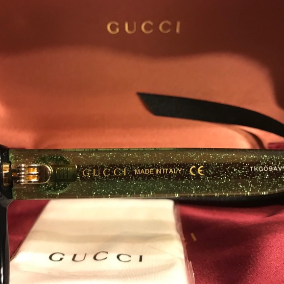 New Women’s Gucci Sunglasses main image 7